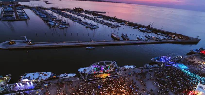 Molo Street Parade - Riviera di Rimini