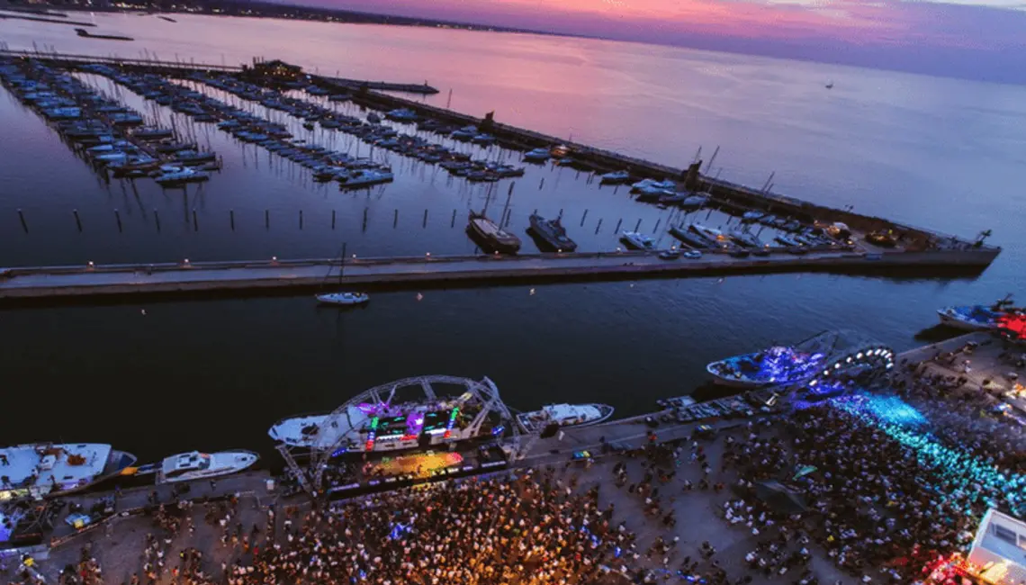 Molo Street Parade - Riviera di Rimini